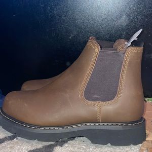 brand new men’s boots